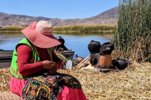 Iles Uros lac Tititcaca
